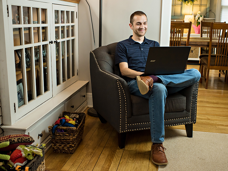 Gov. Wolf announces scholarship program for Pennsylvania employees